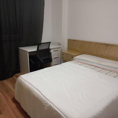 Apartamento En Santander Soleado Y Con Terraza. Bagian luar foto