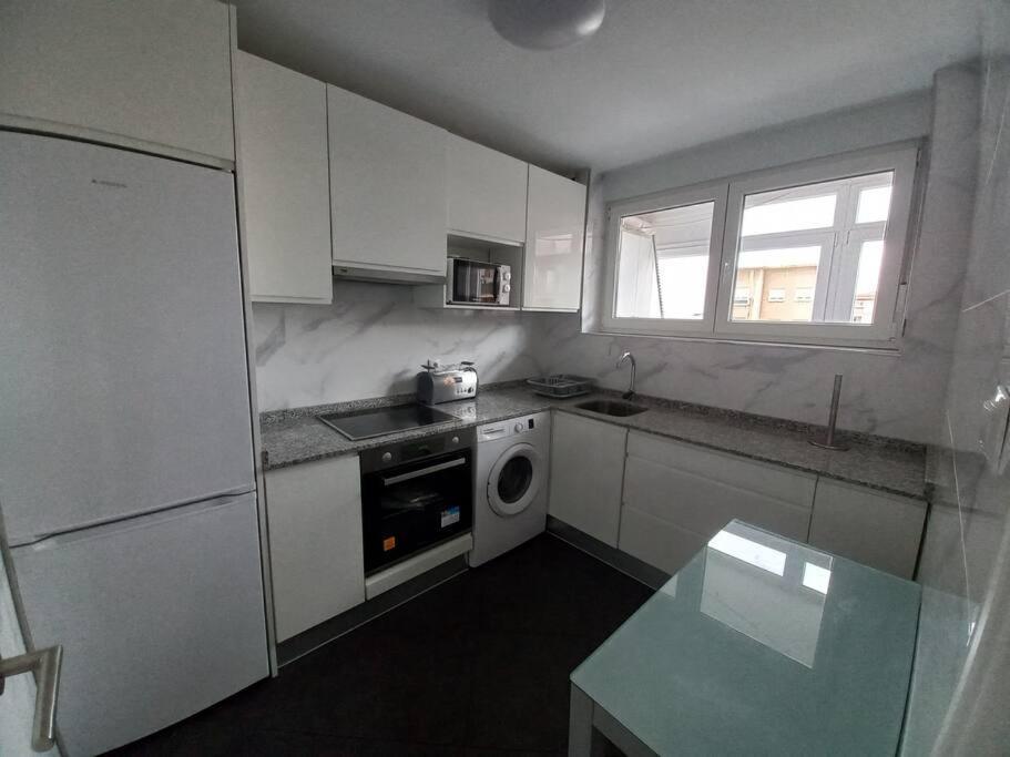 Apartamento En Santander Soleado Y Con Terraza. Bagian luar foto